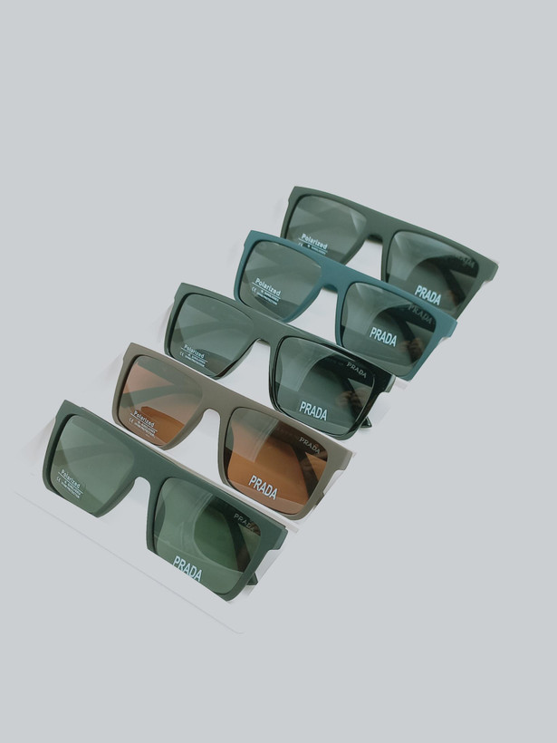 عینک آفتابی پرادا کد cf69022 ( در۵ رنگ )